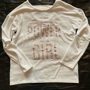 Girls Long-sleeve tee/blouse